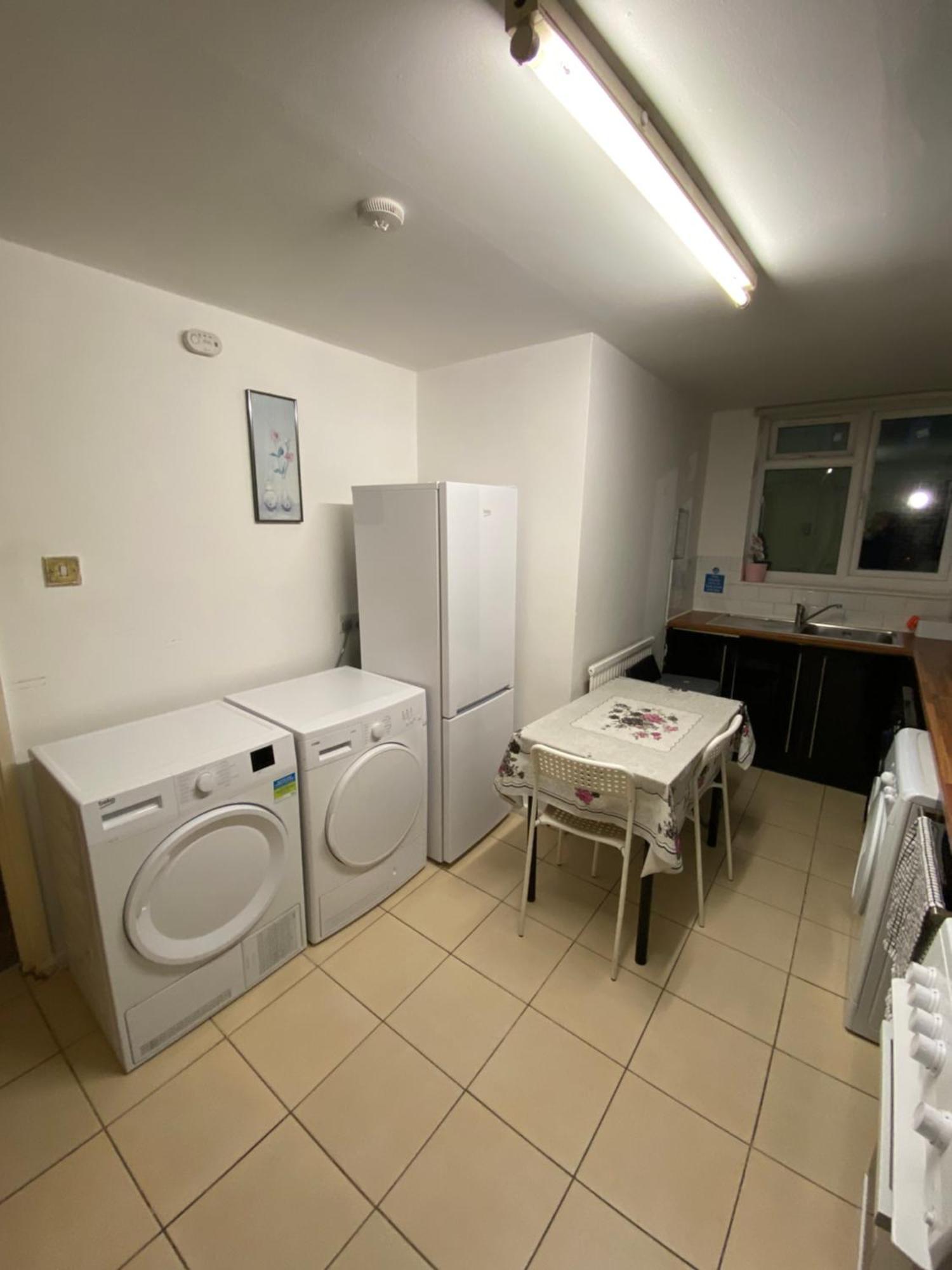Fabulous Private Bedrooms Near Euston Station, Central London Exteriör bild